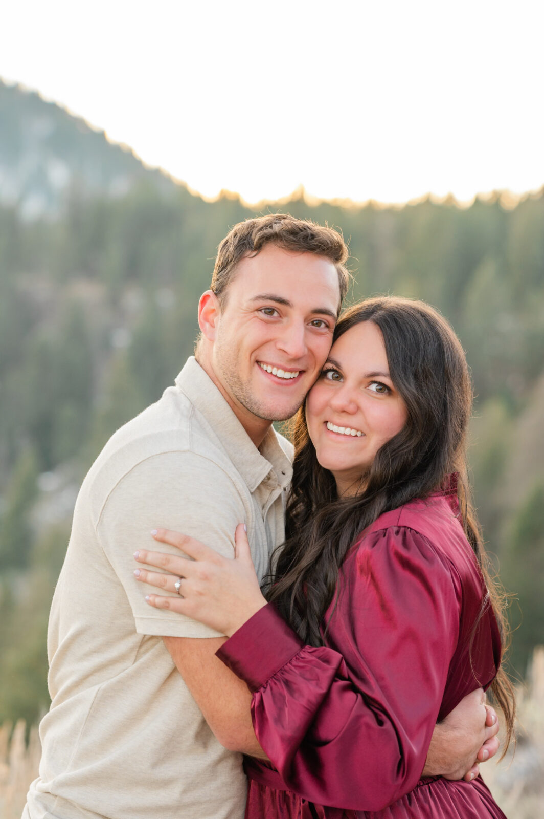 Engagement photographer in Idaho Falls
