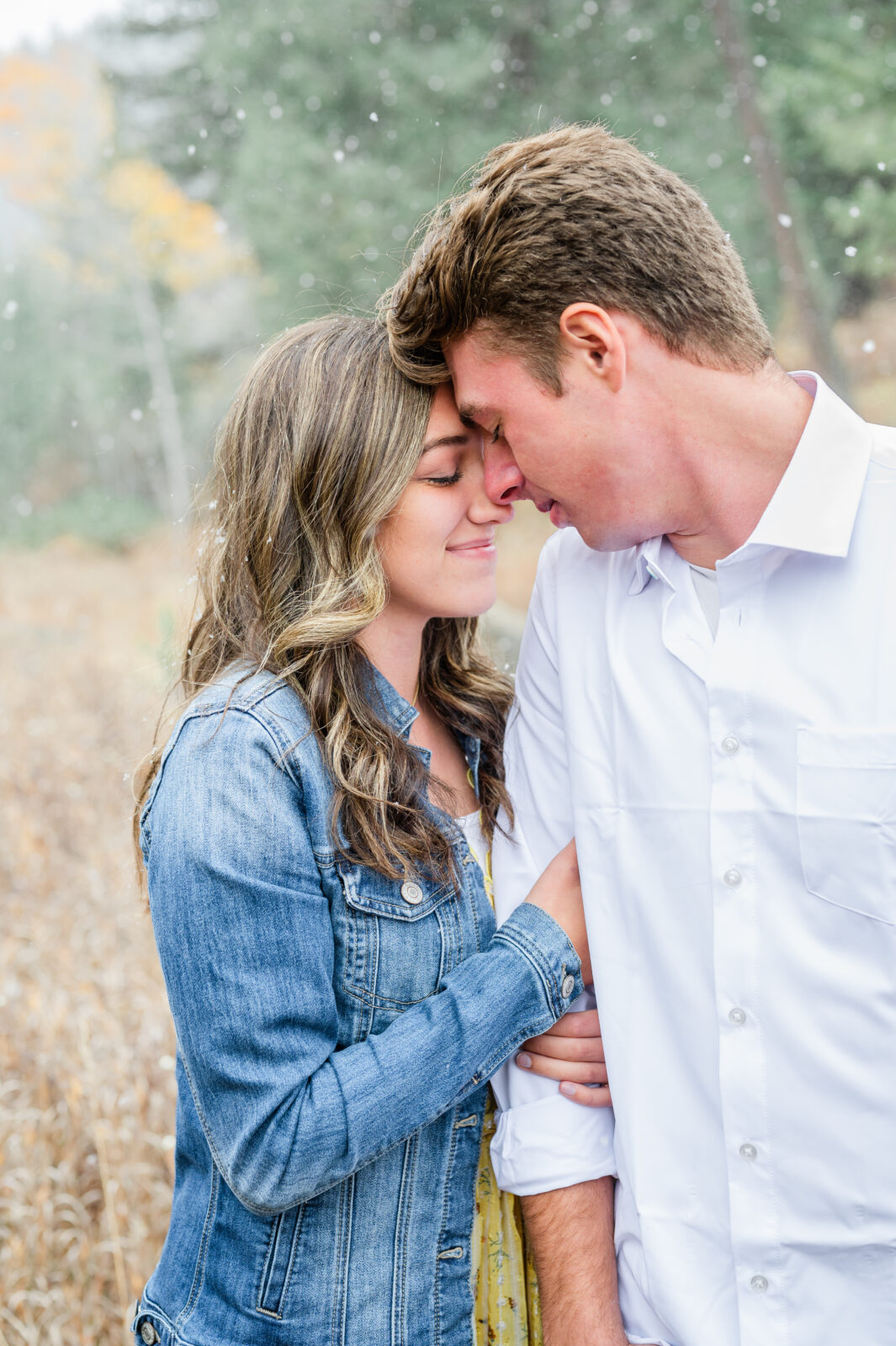 Engagement photographer in Rexburg
